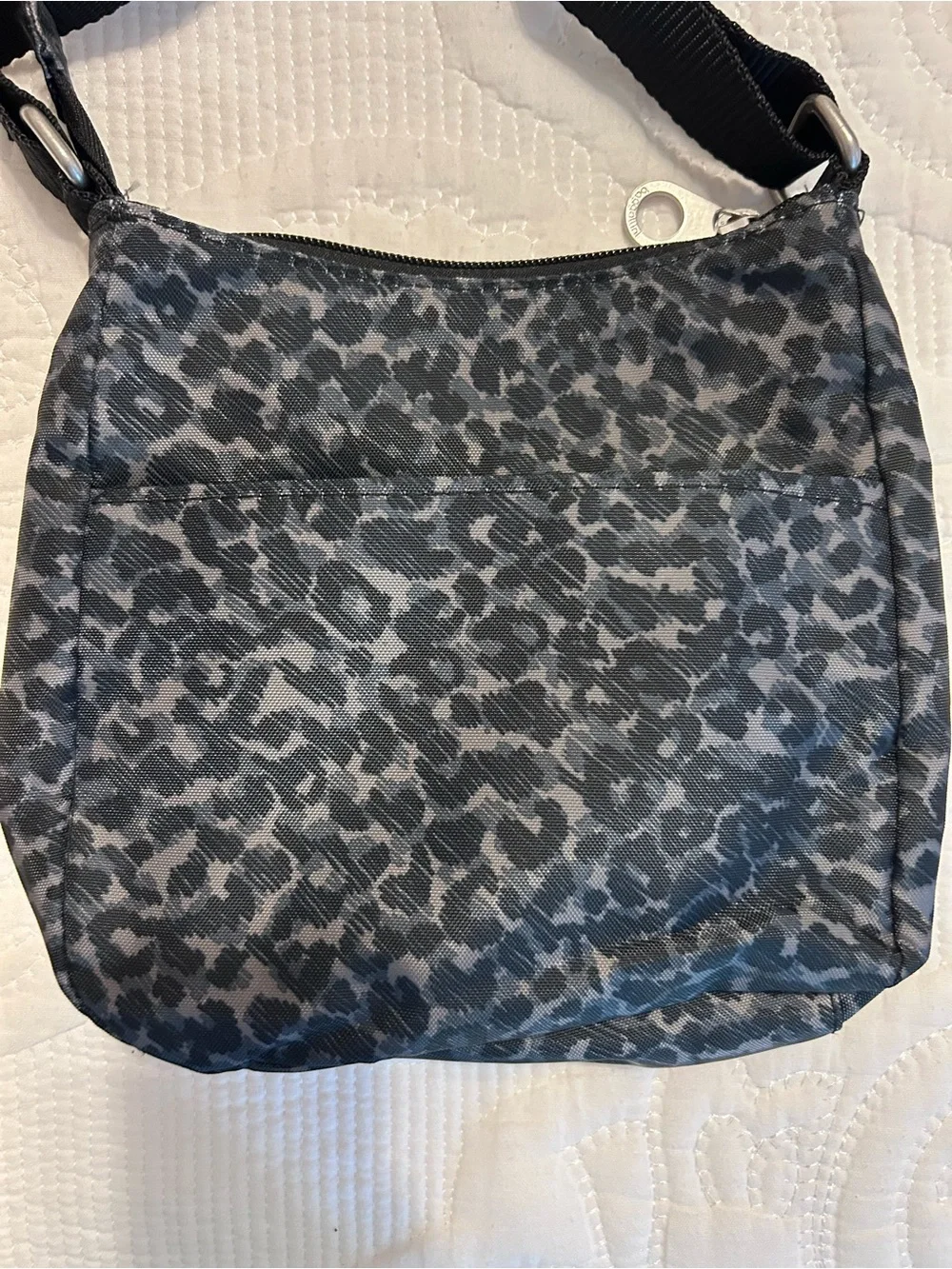 Baggallini Joey Bagg Mini Crossbody Black & Gray Cheetah Print / RFID Blocking